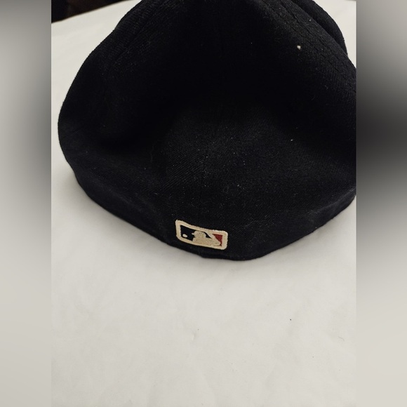 Vintage Boston Red Sox Baseball Cap / Hat Size 7 1/4 /New Era
In great condition - Picture 3 of 5